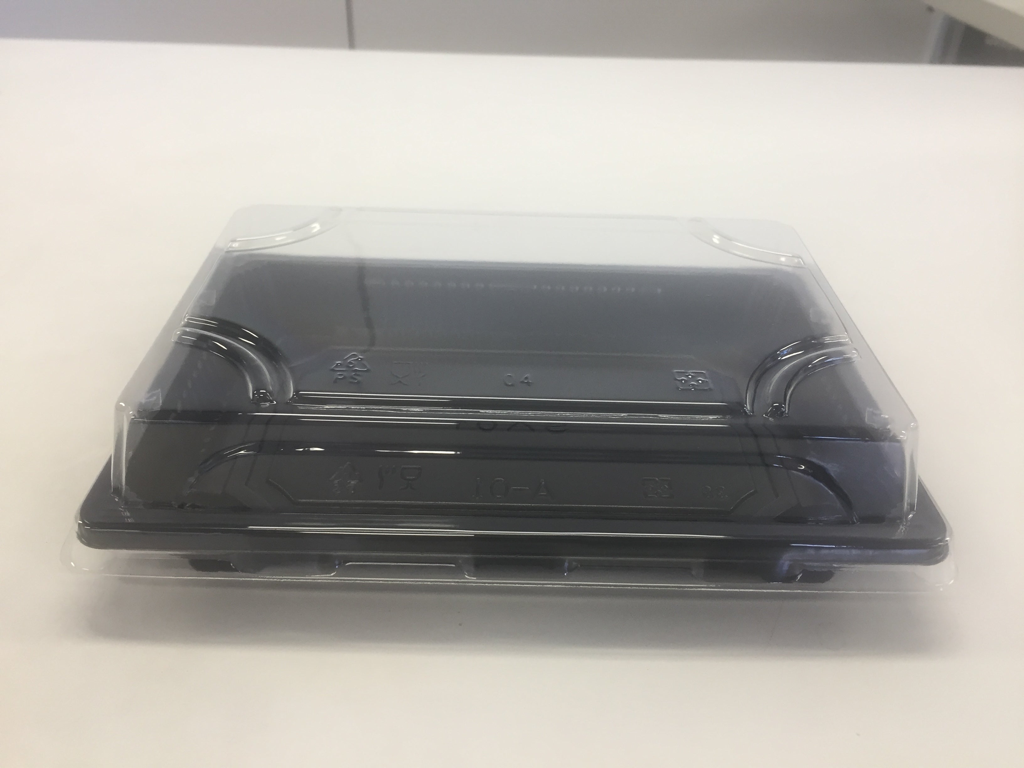 PS Sushi Black trays and Clear lids set (500pcs/ctn)